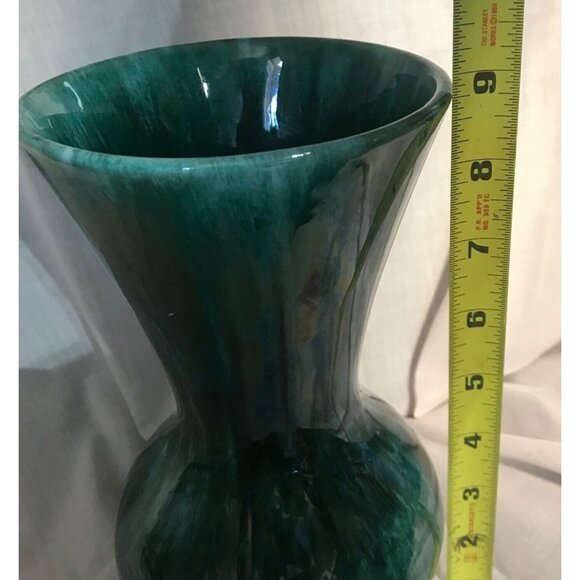 Vintage Blue Mountain Pottery 9” Drip Glaze Green Vase BMP Collingwood Canada - Picture 6 of 7